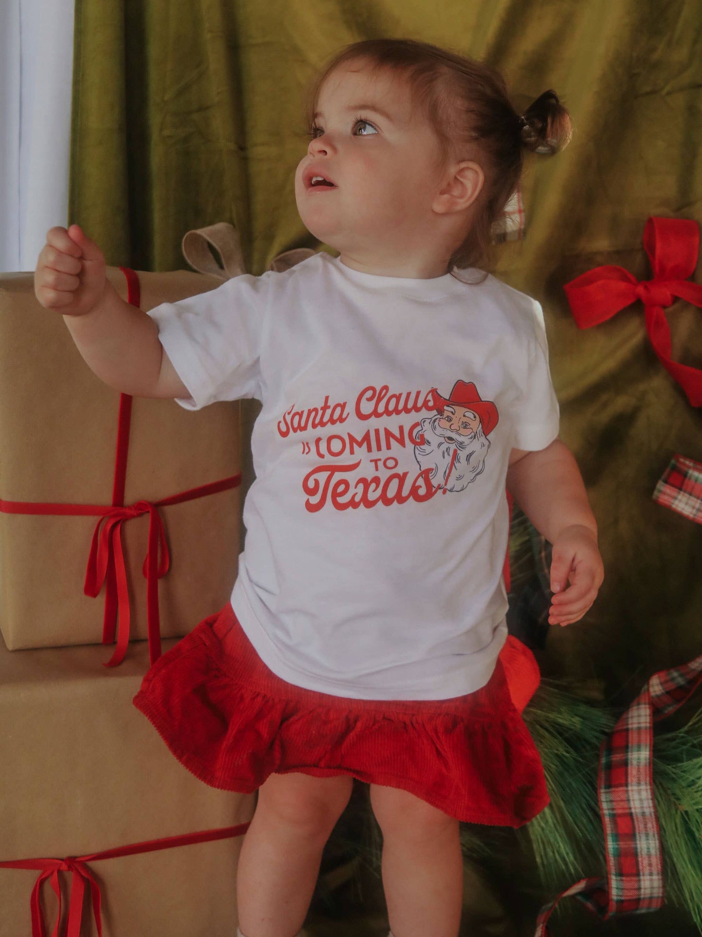 Santa Claus Is Coming to Texas Tee