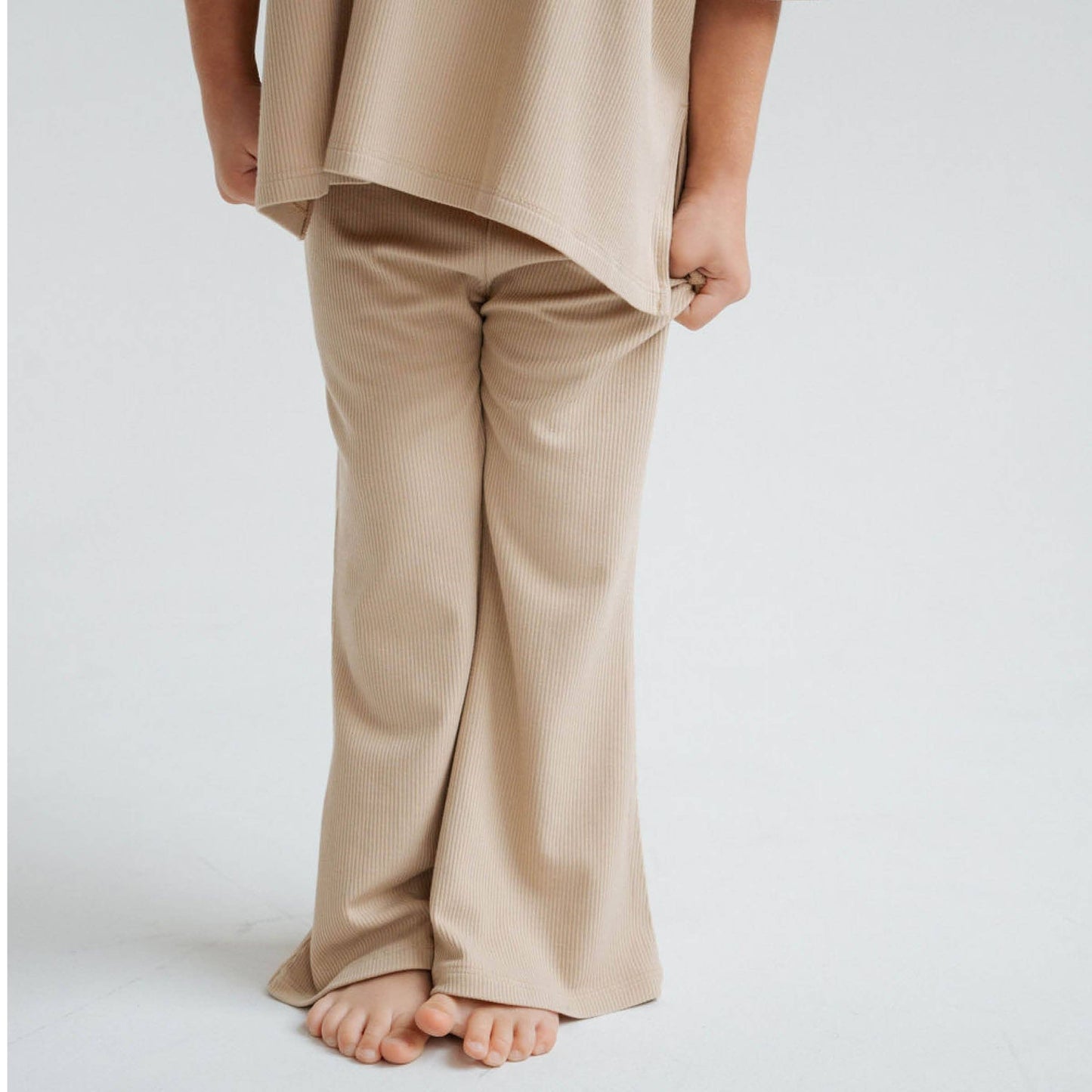 Tan Ribbed Everyday Bamboo Set