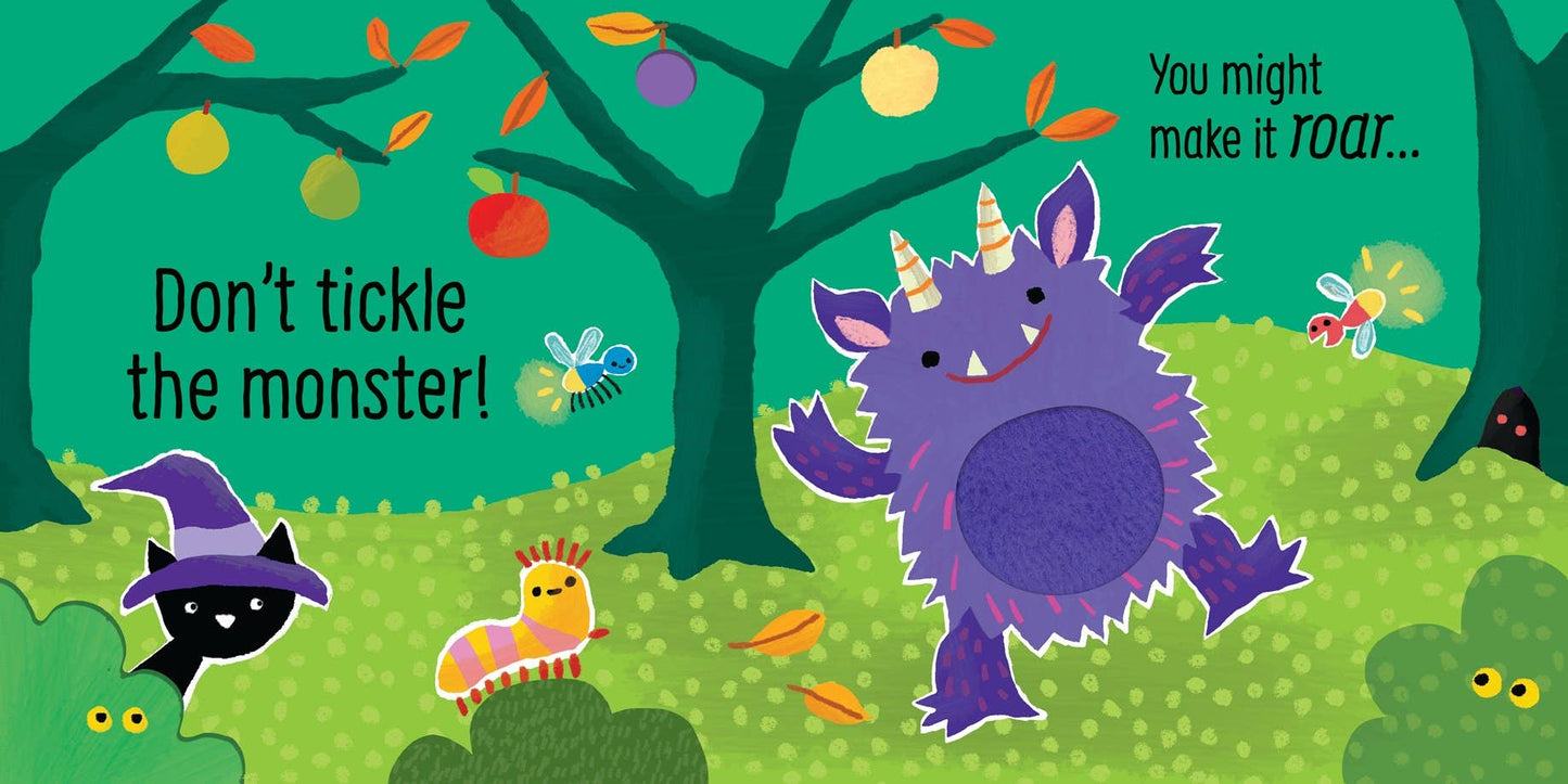 Don't Tickle the Skeleton!: Usborne