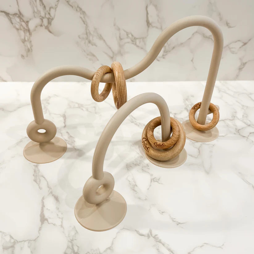 Linen On The Go Suction Toy