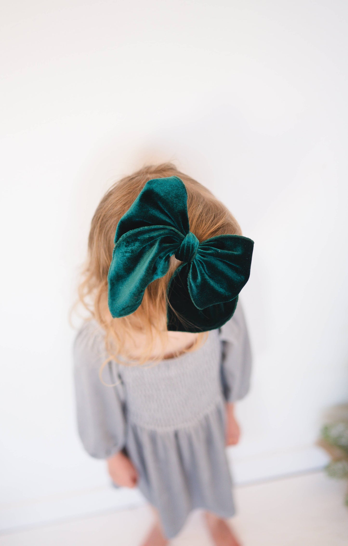 Clara Party Bow